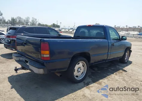 2000 Chevrolet Silverado 1500 из США, поврежденный, VIN 1GCEC14T6YE353090